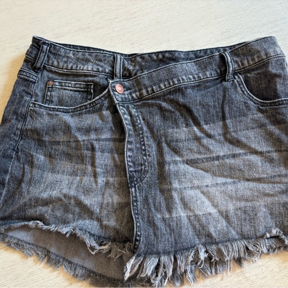 Pilcro women’s skort